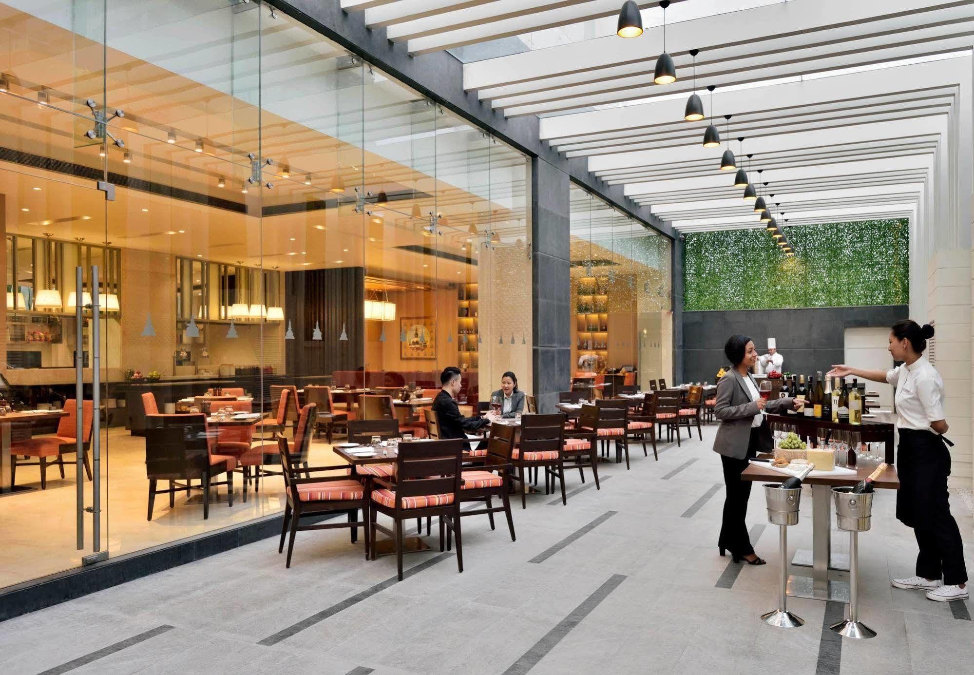 Fairfield By Marriott Kathmandu Otel Dış mekan fotoğraf